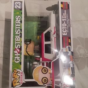 funko pop  chostbuster  ecto -1 with Jillian